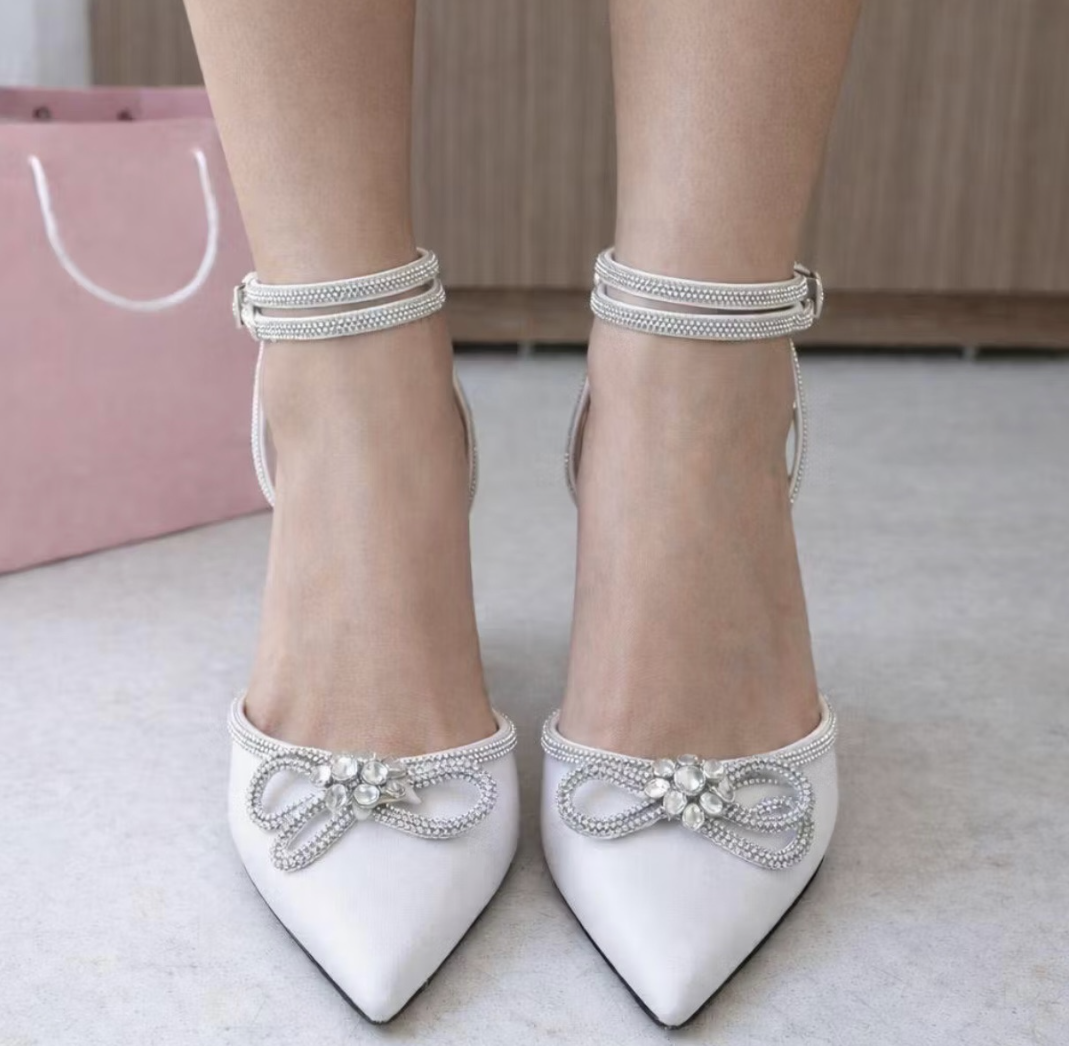 Heels Bow Satin White in White