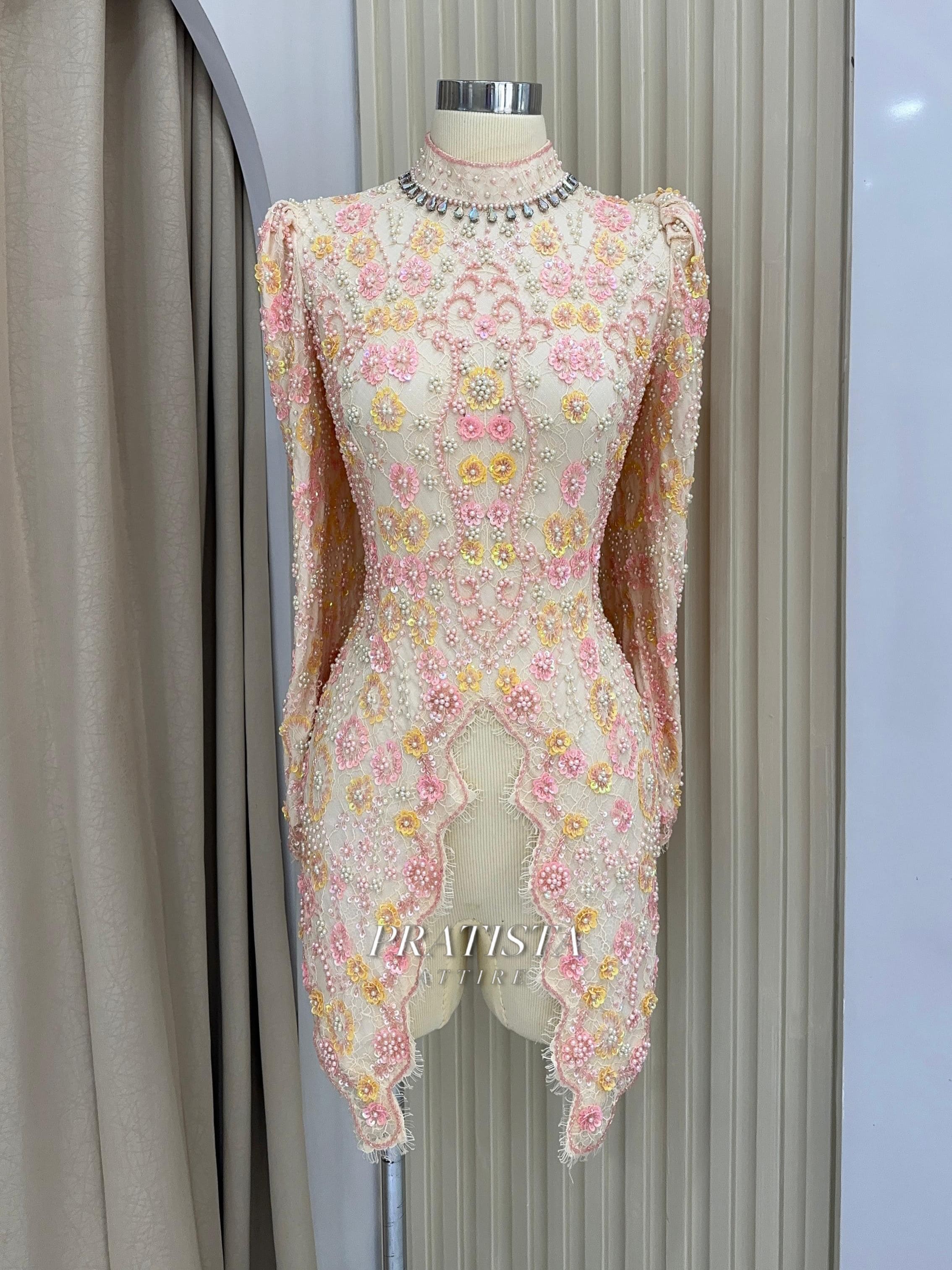 Rose Butter 01 in Soft Yellow